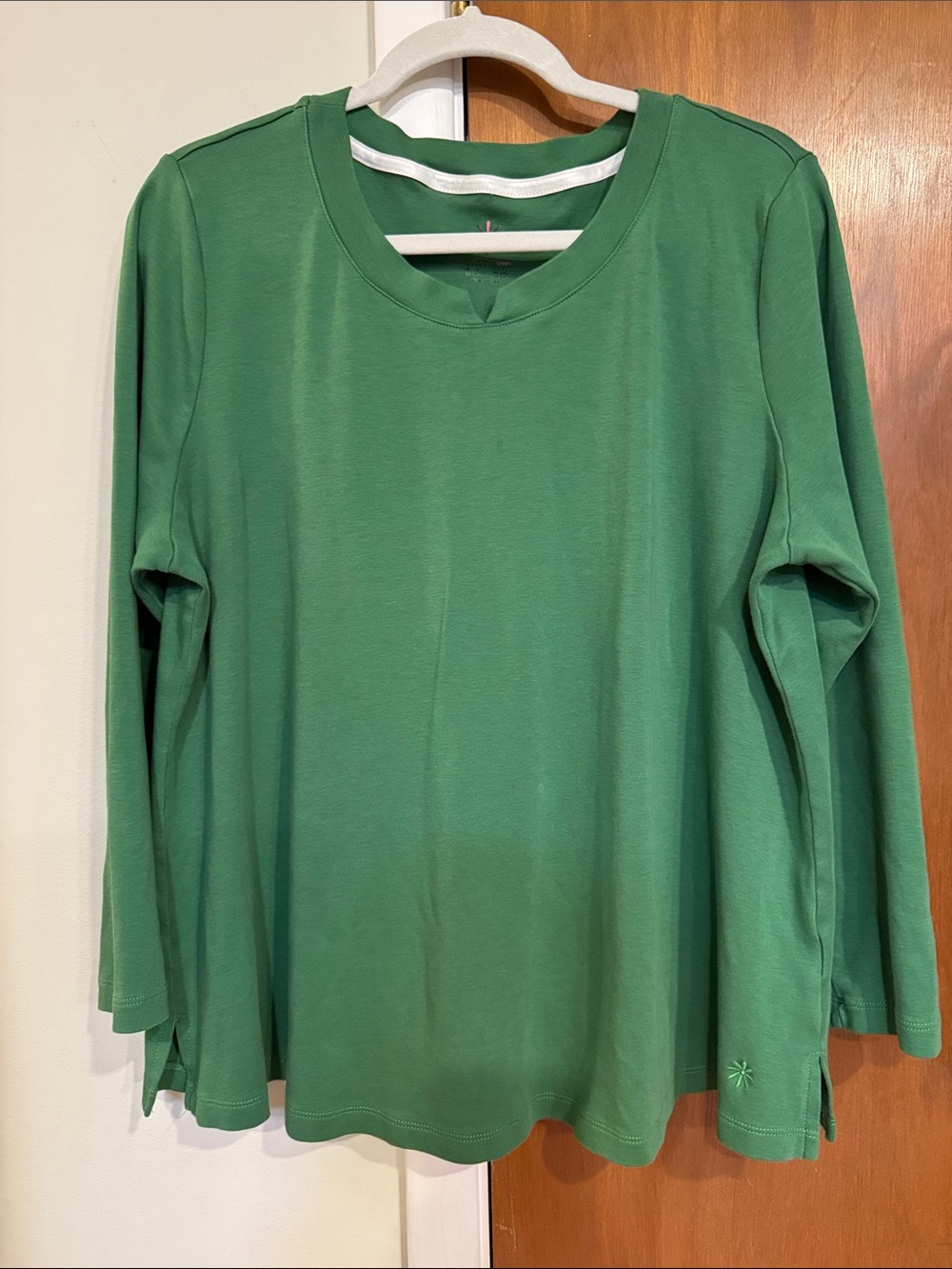 Isaac Mizrahi Essentials Women's Green Long Sleeve Top